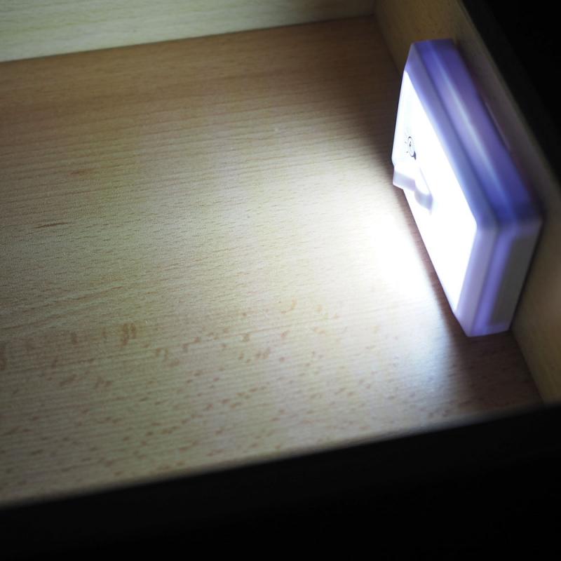 LED Klebe Leuchte Schrankleuchte mit Batteriebetrieb Möbel Lampe Nachtlicht